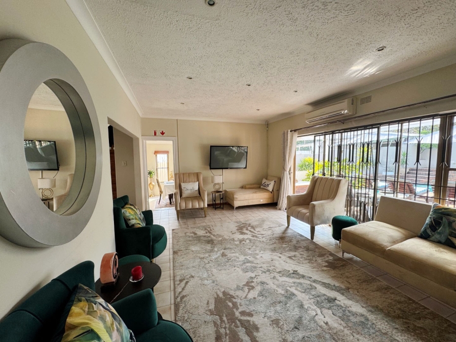 To Let 4 Bedroom Property for Rent in Parkmore Gauteng