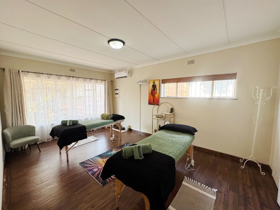 To Let 4 Bedroom Property for Rent in Parkmore Gauteng