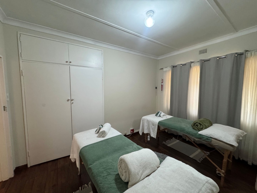 To Let 4 Bedroom Property for Rent in Parkmore Gauteng