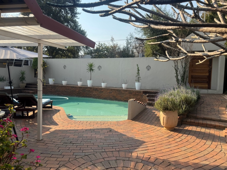 To Let 4 Bedroom Property for Rent in Parkmore Gauteng