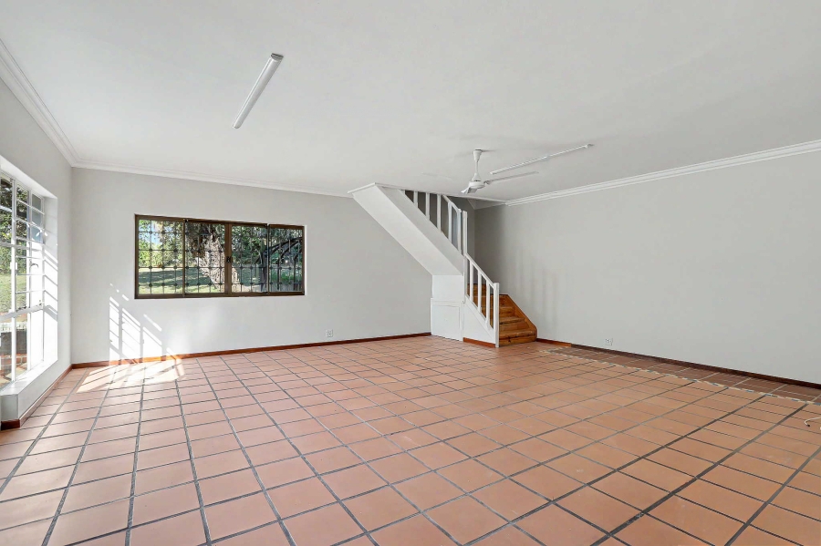 To Let 5 Bedroom Property for Rent in Bryanston Gauteng