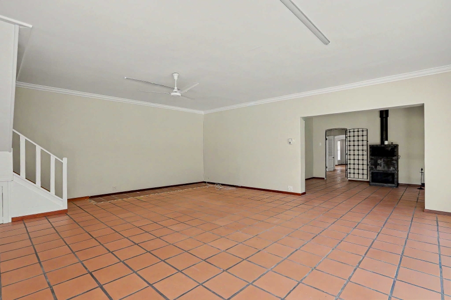 To Let 5 Bedroom Property for Rent in Bryanston Gauteng