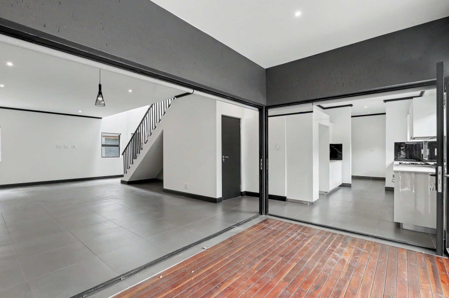 3 Bedroom Property for Sale in Sandown Gauteng
