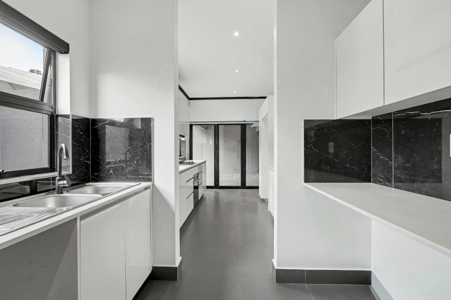 3 Bedroom Property for Sale in Sandown Gauteng