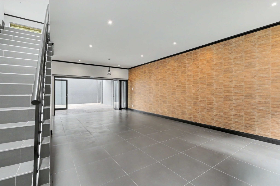 3 Bedroom Property for Sale in Sandown Gauteng
