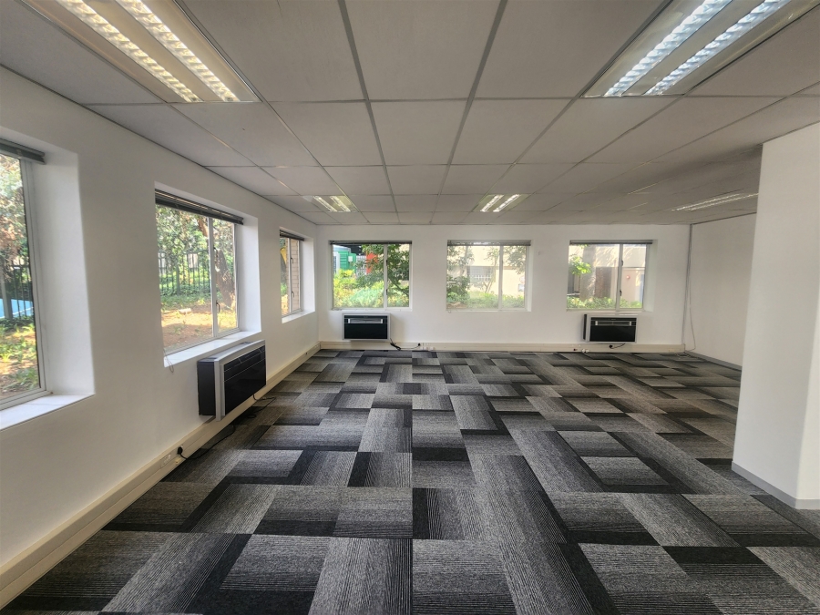 To Let Commercial Property for Rent in Wierda Valley Gauteng
