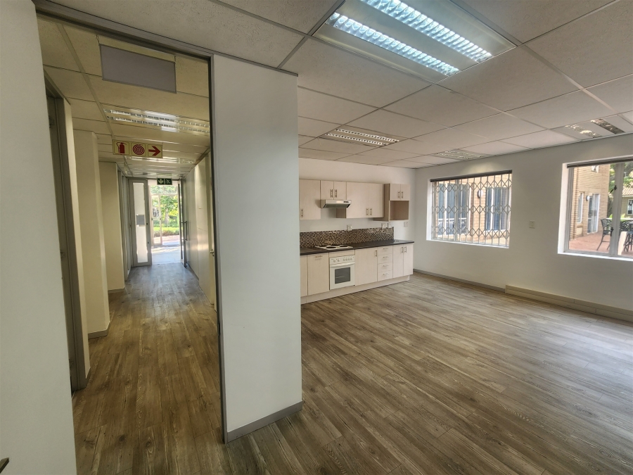 To Let Commercial Property for Rent in Wierda Valley Gauteng