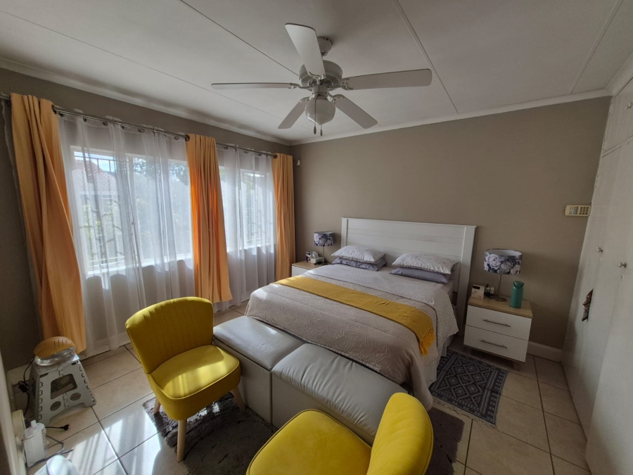 To Let 3 Bedroom Property for Rent in Faerie Glen Gauteng