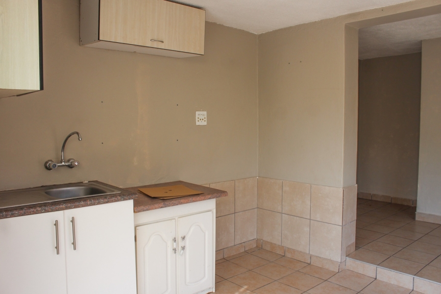 9 Bedroom Property for Sale in Waterkloof Glen Gauteng