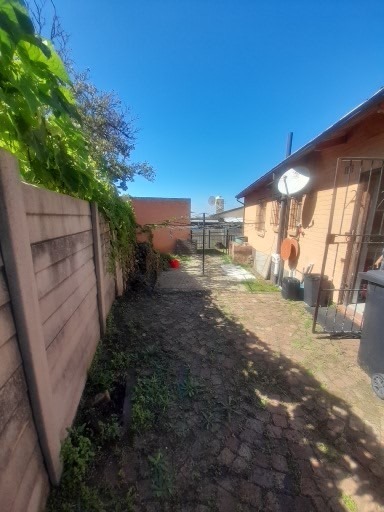 3 Bedroom Property for Sale in South Hills Gauteng