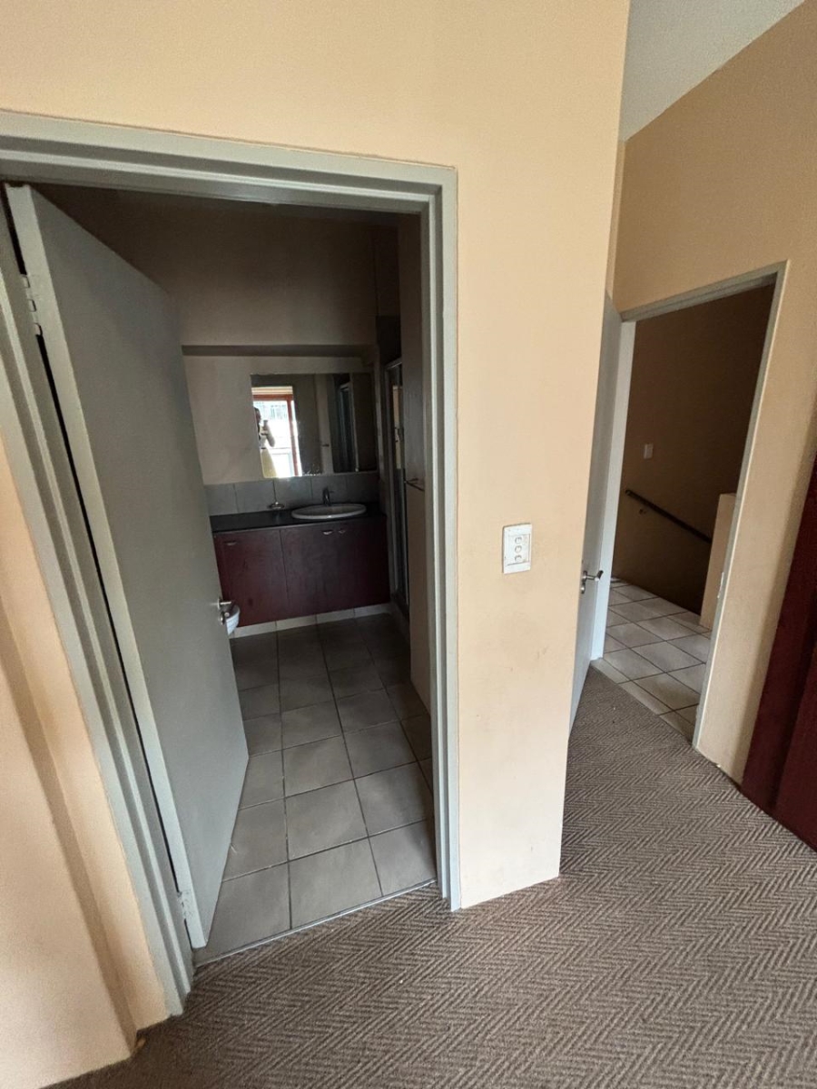 3 Bedroom Property for Sale in Carlswald Gauteng