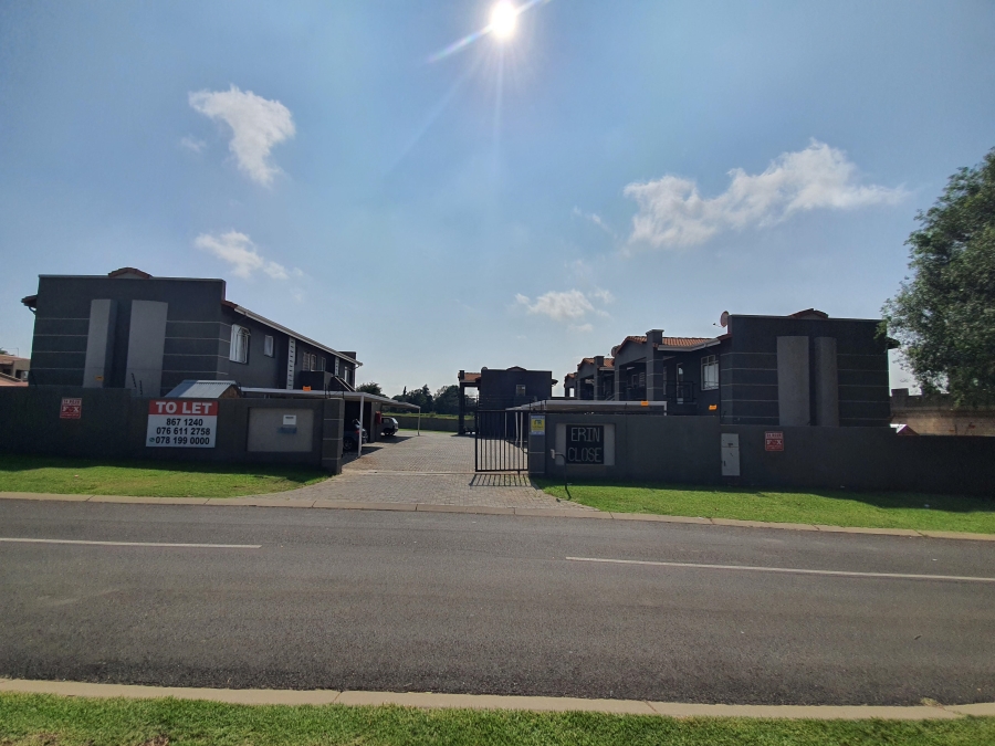 To Let 2 Bedroom Property for Rent in Meyersdal Gauteng