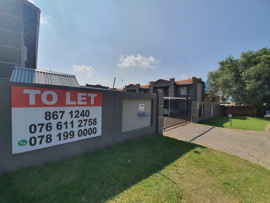 To Let 2 Bedroom Property for Rent in Meyersdal Gauteng