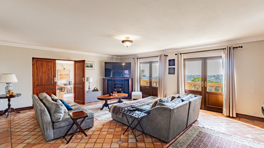 7 Bedroom Property for Sale in Waterkloof Ridge Gauteng