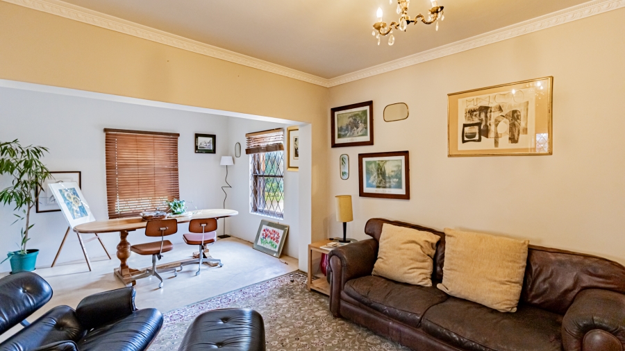 7 Bedroom Property for Sale in Waterkloof Ridge Gauteng