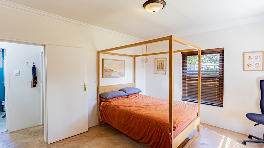 7 Bedroom Property for Sale in Waterkloof Ridge Gauteng