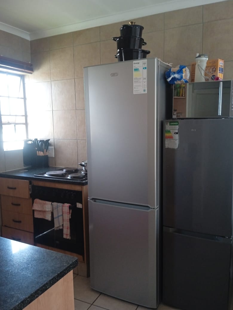2 Bedroom Property for Sale in Thatch Hill Estate Gauteng