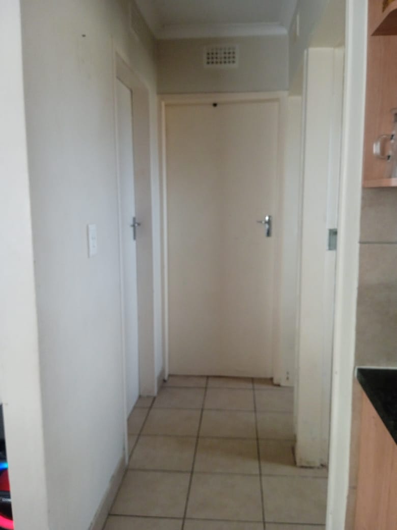 2 Bedroom Property for Sale in Thatch Hill Estate Gauteng