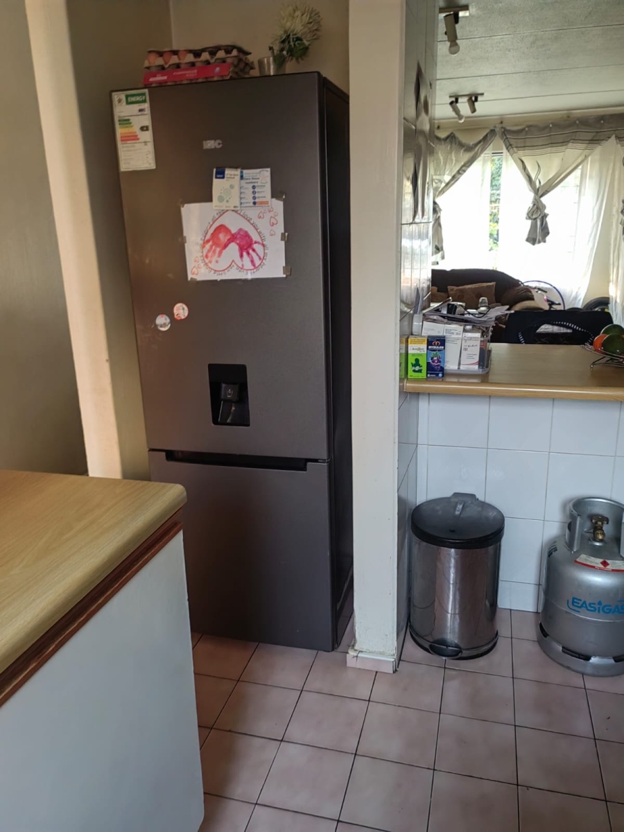 To Let 2 Bedroom Property for Rent in Sunninghill Gauteng