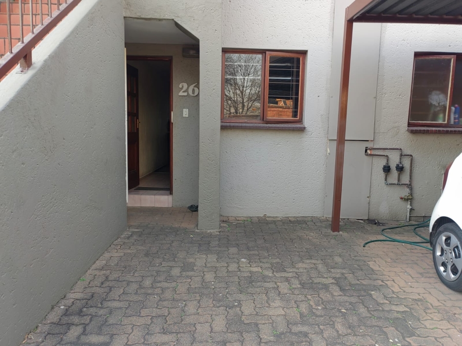To Let 2 Bedroom Property for Rent in Sunninghill Gauteng
