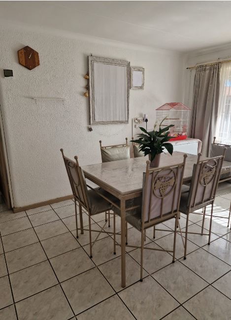 3 Bedroom Property for Sale in Finsbury Gauteng