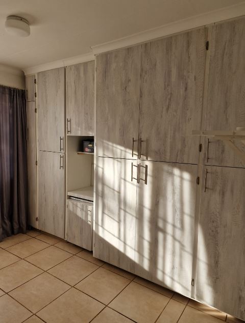 3 Bedroom Property for Sale in Finsbury Gauteng