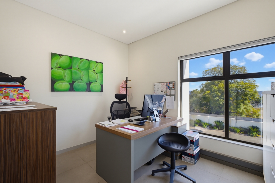 To Let Commercial Property for Rent in Bedfordview Gauteng