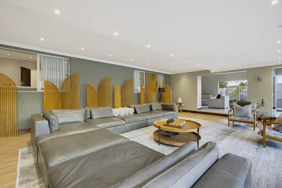 To Let 4 Bedroom Property for Rent in Bedfordview Gauteng