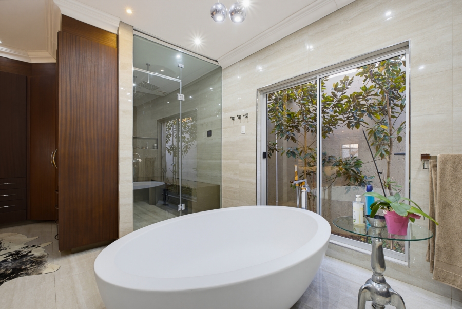 To Let 4 Bedroom Property for Rent in Bedfordview Gauteng