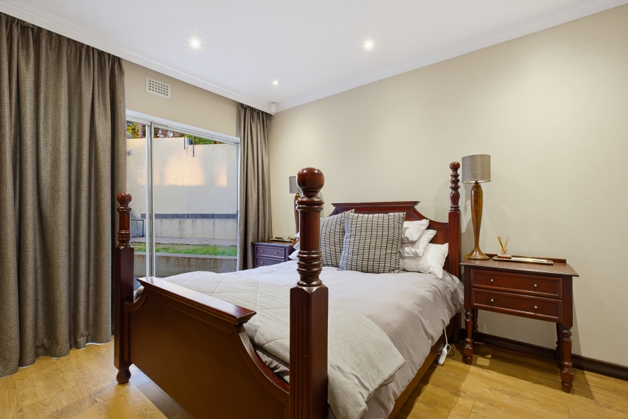 To Let 4 Bedroom Property for Rent in Bedfordview Gauteng