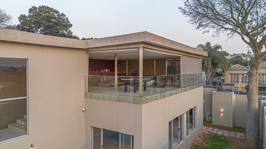 To Let 4 Bedroom Property for Rent in Bedfordview Gauteng