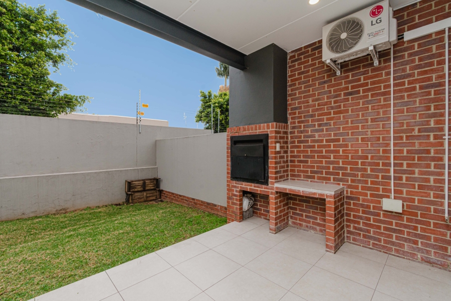 To Let 3 Bedroom Property for Rent in Sunninghill Gauteng