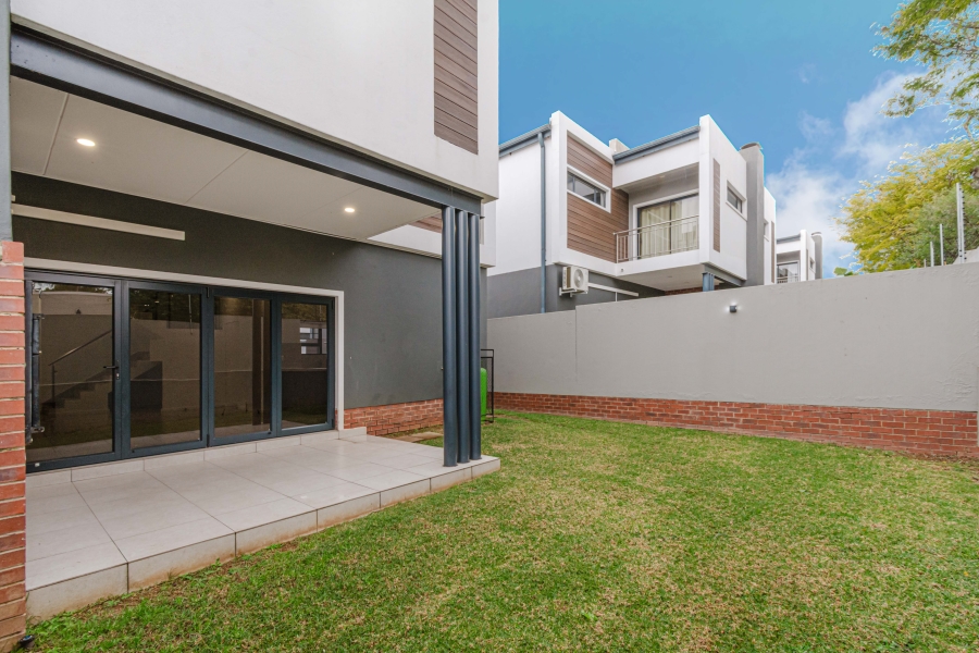 To Let 3 Bedroom Property for Rent in Sunninghill Gauteng
