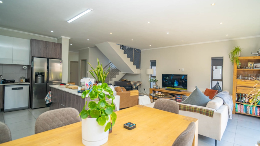 To Let 3 Bedroom Property for Rent in Bryanston Gauteng