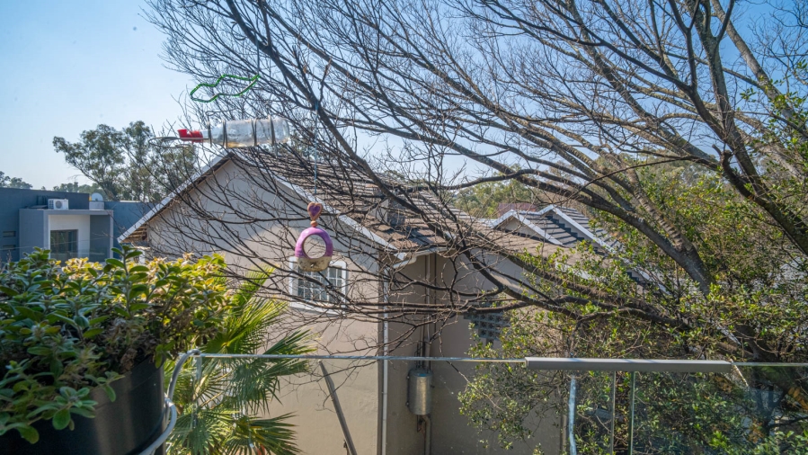 To Let 3 Bedroom Property for Rent in Bryanston Gauteng