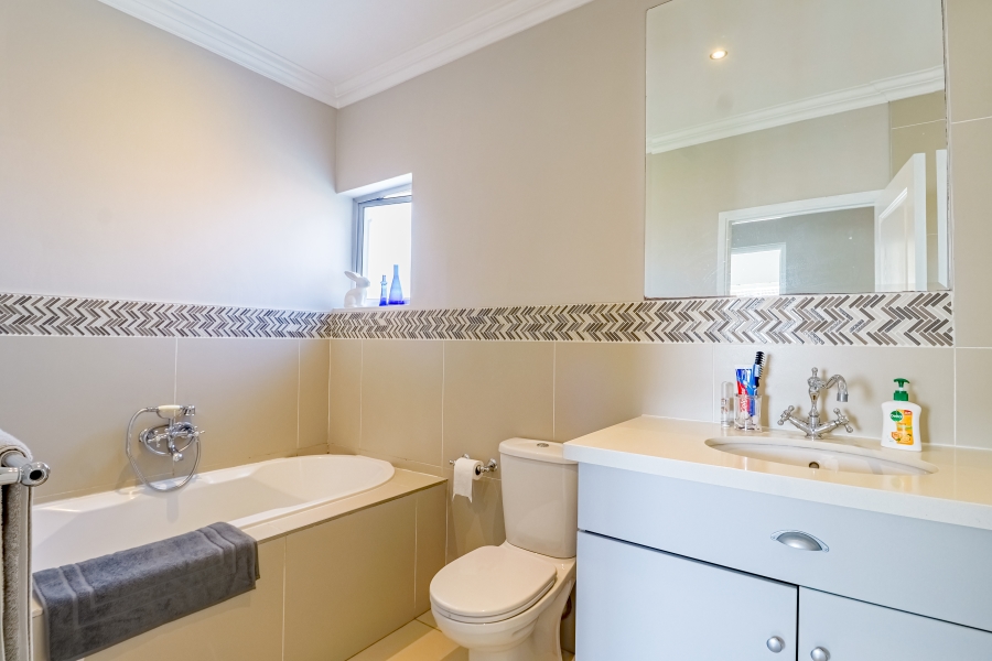 3 Bedroom Property for Sale in The Meadows Gauteng