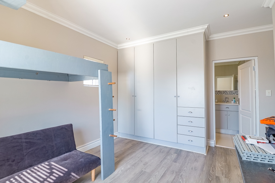 3 Bedroom Property for Sale in The Meadows Gauteng