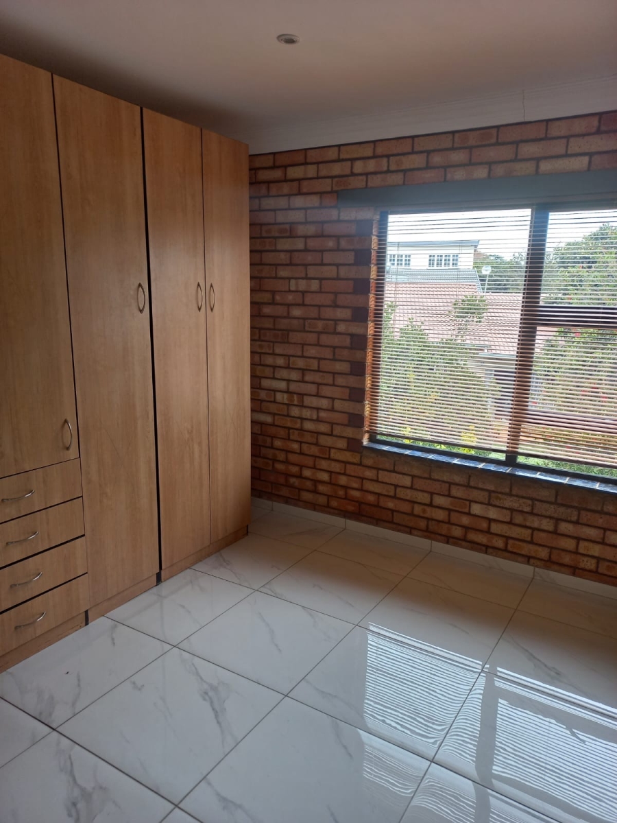 To Let 2 Bedroom Property for Rent in Allen Grove Gauteng