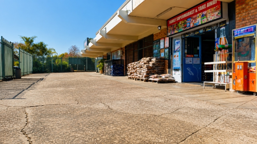 Commercial Property for Sale in Eldoraigne Gauteng