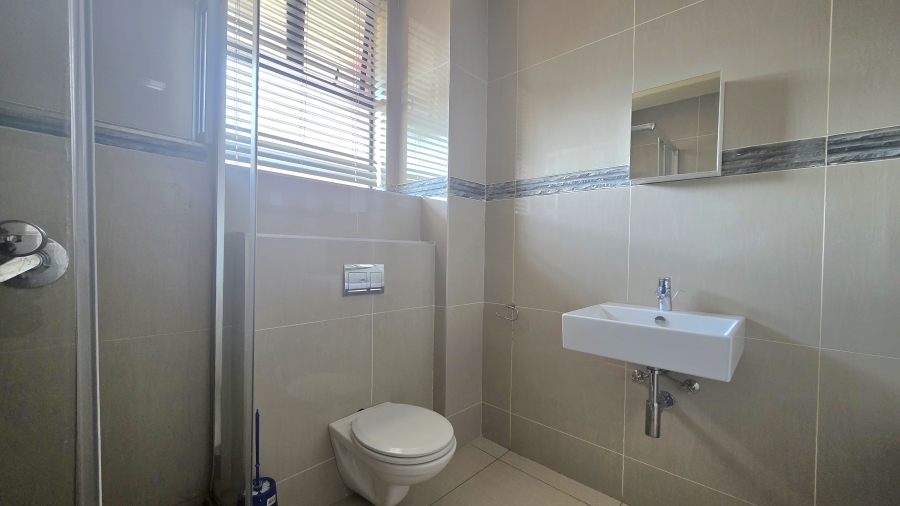 Commercial Property for Sale in Eldoraigne Gauteng
