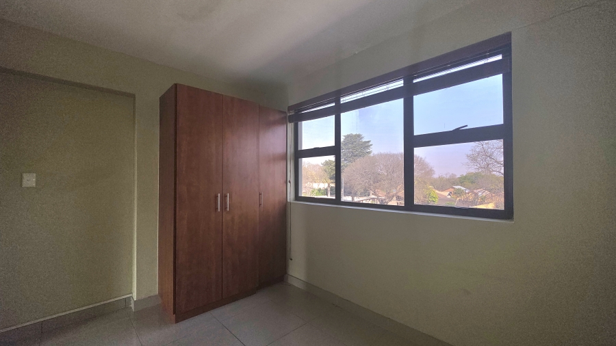 Commercial Property for Sale in Eldoraigne Gauteng