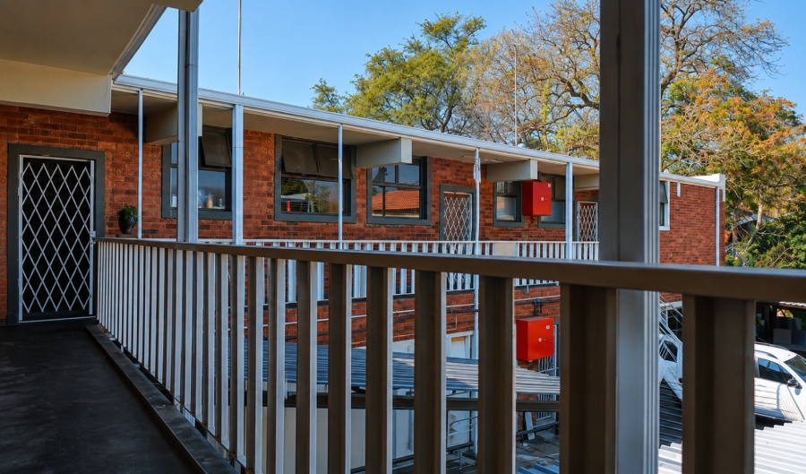 Commercial Property for Sale in Eldoraigne Gauteng