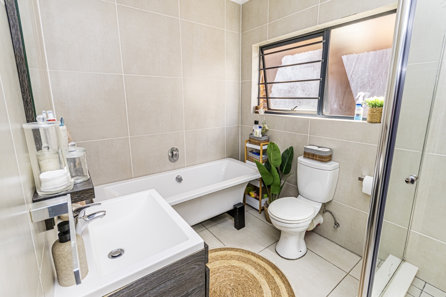 3 Bedroom Property for Sale in Kyalami Hills Gauteng