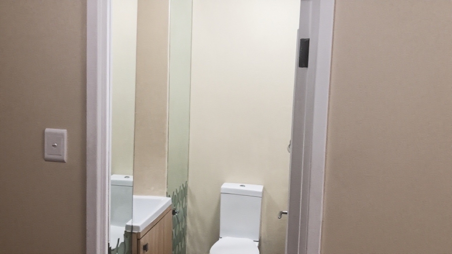 1 Bedroom Property for Sale in Rivonia Gauteng
