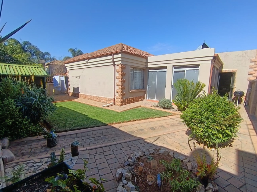 3 Bedroom Property for Sale in Clearwater Estate Gauteng