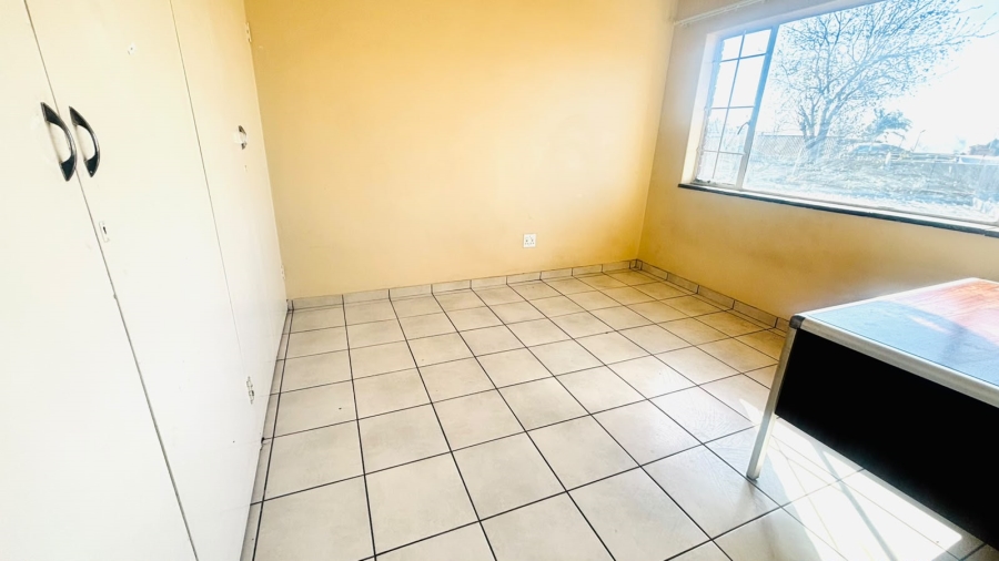 To Let 2 Bedroom Property for Rent in Witfield Gauteng