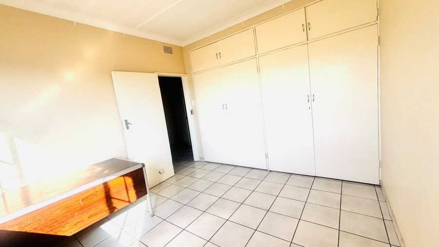To Let 2 Bedroom Property for Rent in Witfield Gauteng