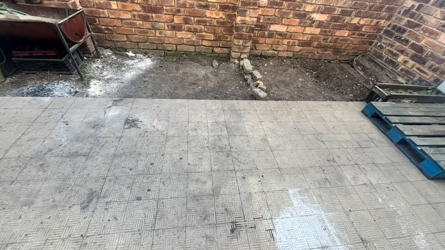 To Let 2 Bedroom Property for Rent in Witfield Gauteng