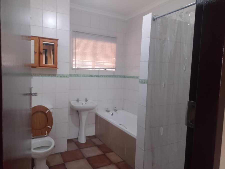 To Let 2 Bedroom Property for Rent in Ravensklip Gauteng