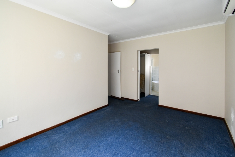 3 Bedroom Property for Sale in Moreleta Park Gauteng